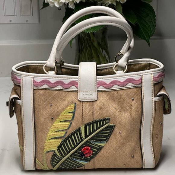 Coach 4439 Limited Edition Ladybug Hampton Tote Handbag + COACH dust bag - Picture 3 of 14